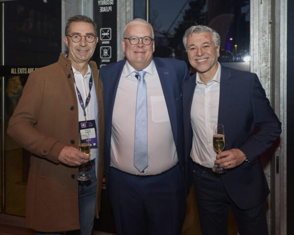 ((c) E Devillet) Rcarré 25 ans-124