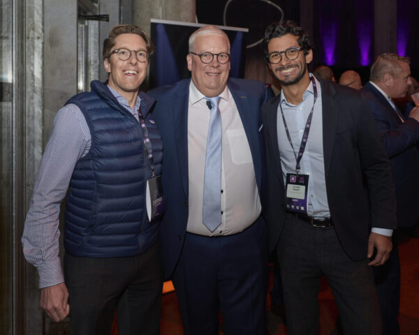 ((c) E Devillet) Rcarré 25 ans-150