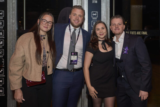 ((c) E Devillet) Rcarré 25 ans-160