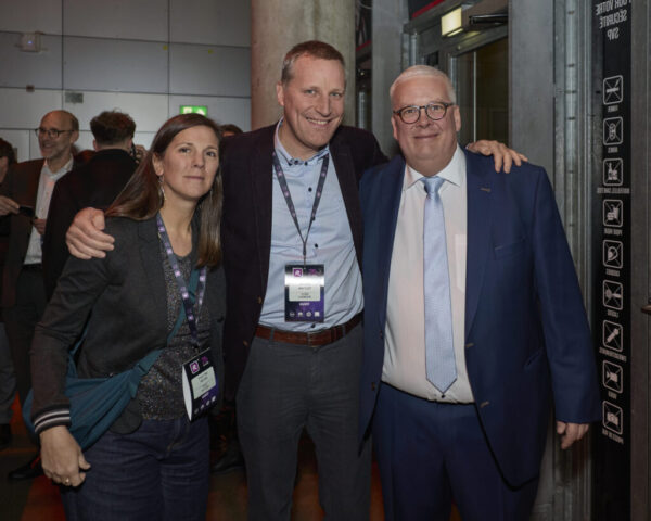 ((c) E Devillet) Rcarré 25 ans-190