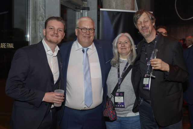 ((c) E Devillet) Rcarré 25 ans-195