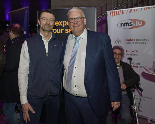 ((c) E Devillet) Rcarré 25 ans-207