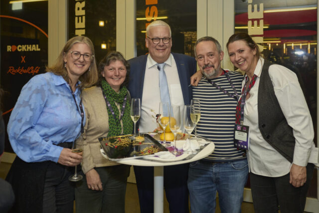 ((c) E Devillet) Rcarré 25 ans-215