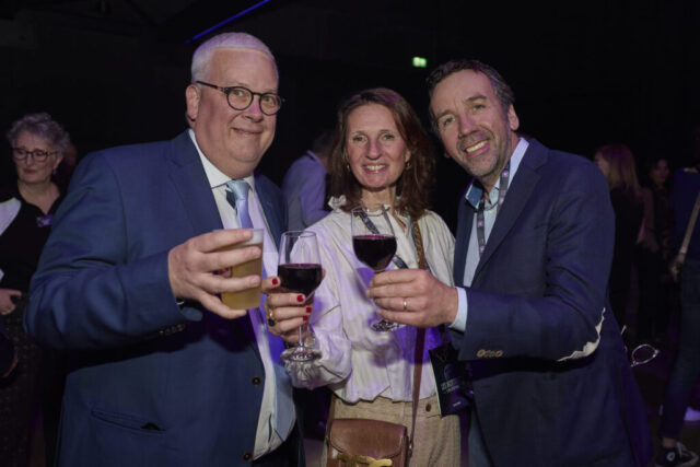 ((c) E Devillet) Rcarré 25 ans-300