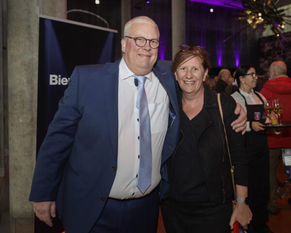 ((c) E Devillet) Rcarré 25 ans-49