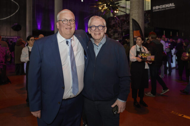 ((c) E Devillet) Rcarré 25 ans-52