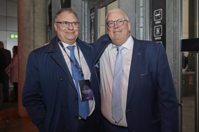 ((c) E Devillet) Rcarré 25 ans-63