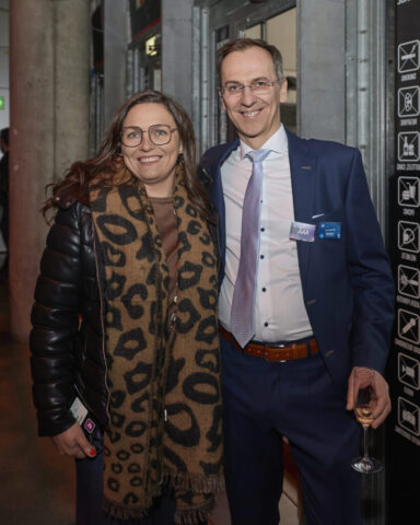 ((c) E Devillet) Rcarré 25 ans-64